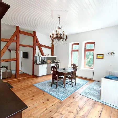 Herrenhaus Harmshagen * Testorf-Steinfort